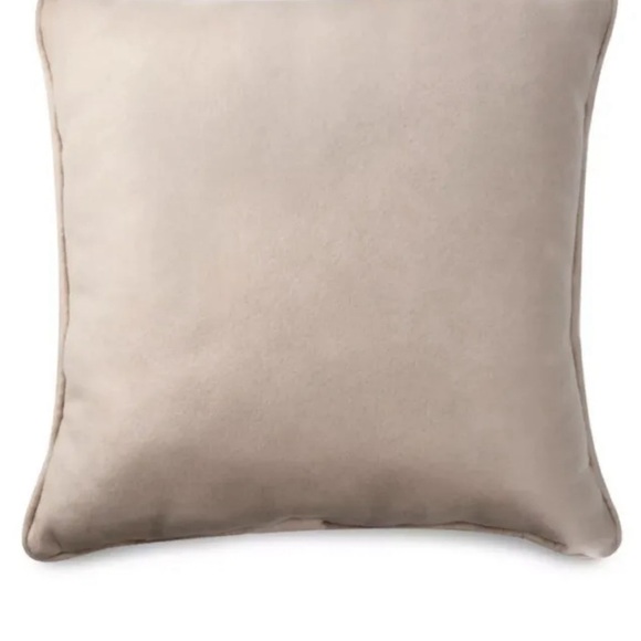 Disney Brand new in package with tags Bambi throw pillow - Picture 2 of 3